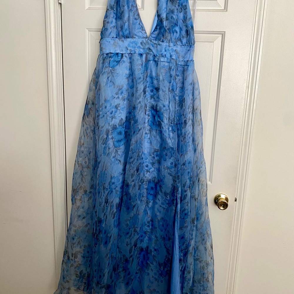 Lulu's Women’s Blue Floral Maxi Dress